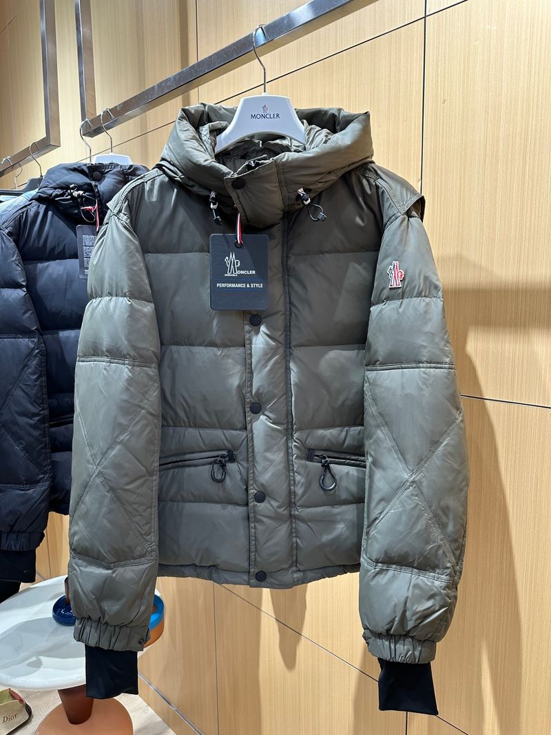 몽클레르 후드 패딩 재킷 - 경량패딩 레플리카 참고 이미지